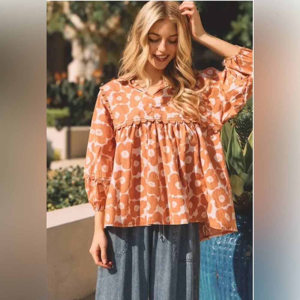 Sage & Fig Chic Bold Flora Popover Blouse in Orange  NWT